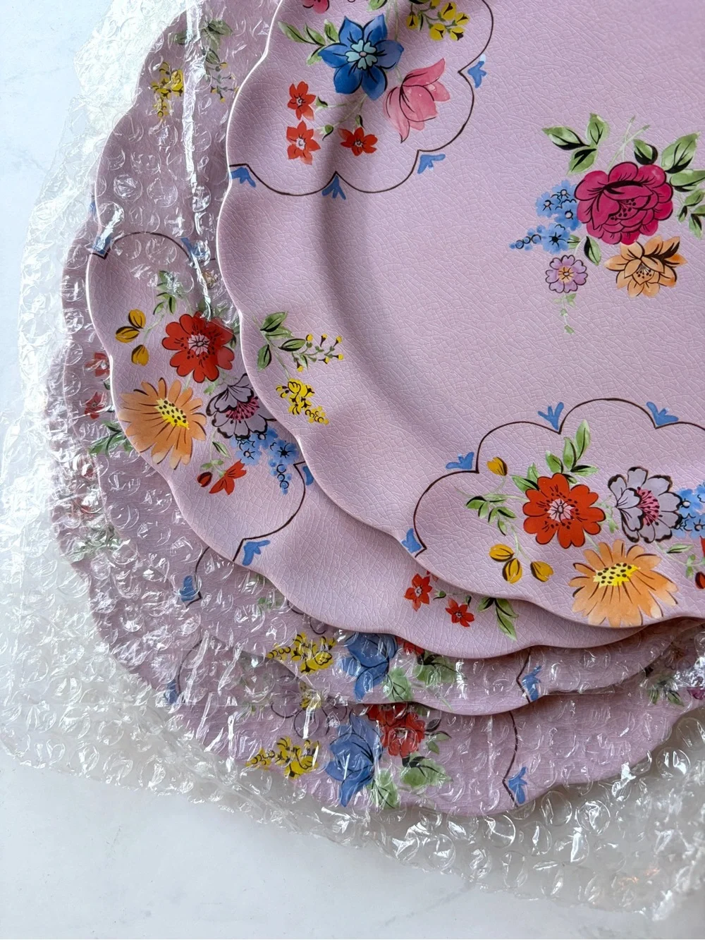 NEW Anthropologie Annette Floral Melamine Dinner Plates, Set of 4, Lilac Ice